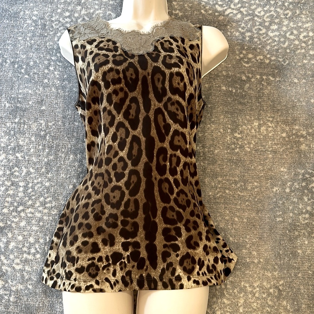 DOLCE & GABBANA SILK AND LACE VINTAGE TOP SIZE 40